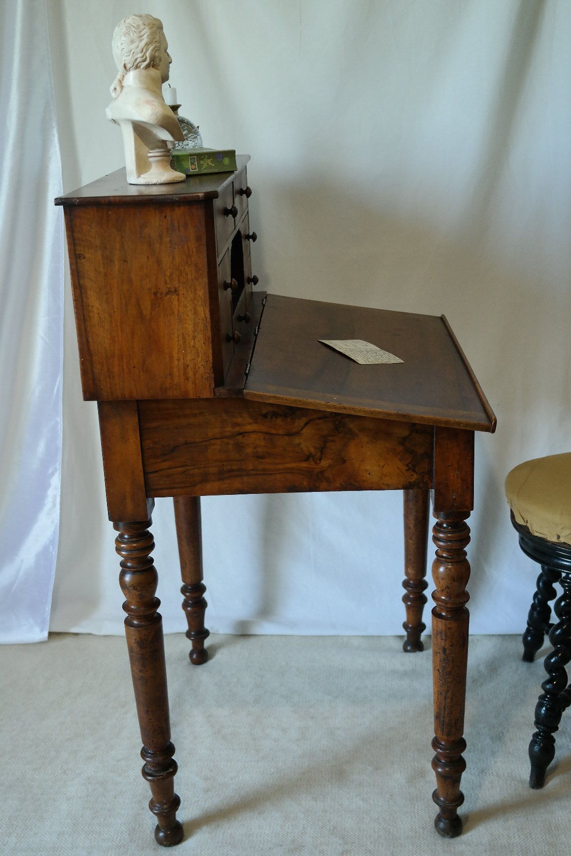 Secretary desk happiness of the day Louis Phillipe in walnut