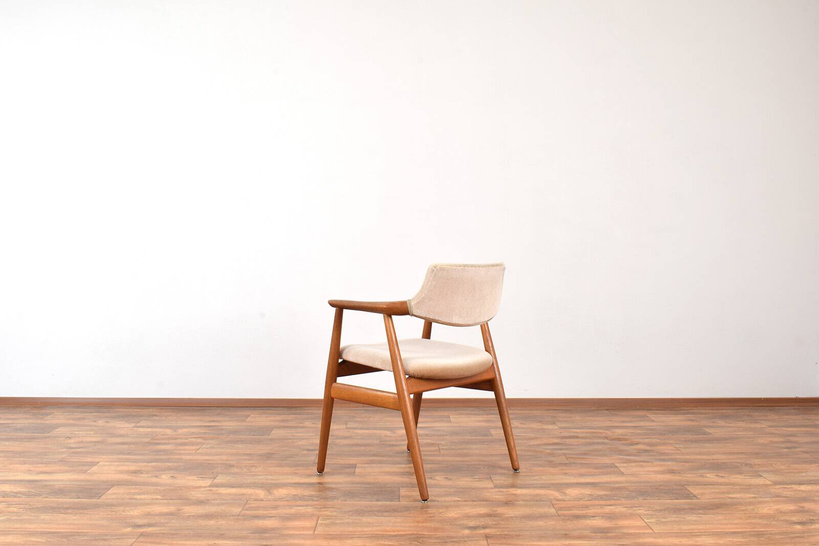 Mid-Century Danish Teak Armchair by Svend Åge Eriksen for Glostrup, 1960s.