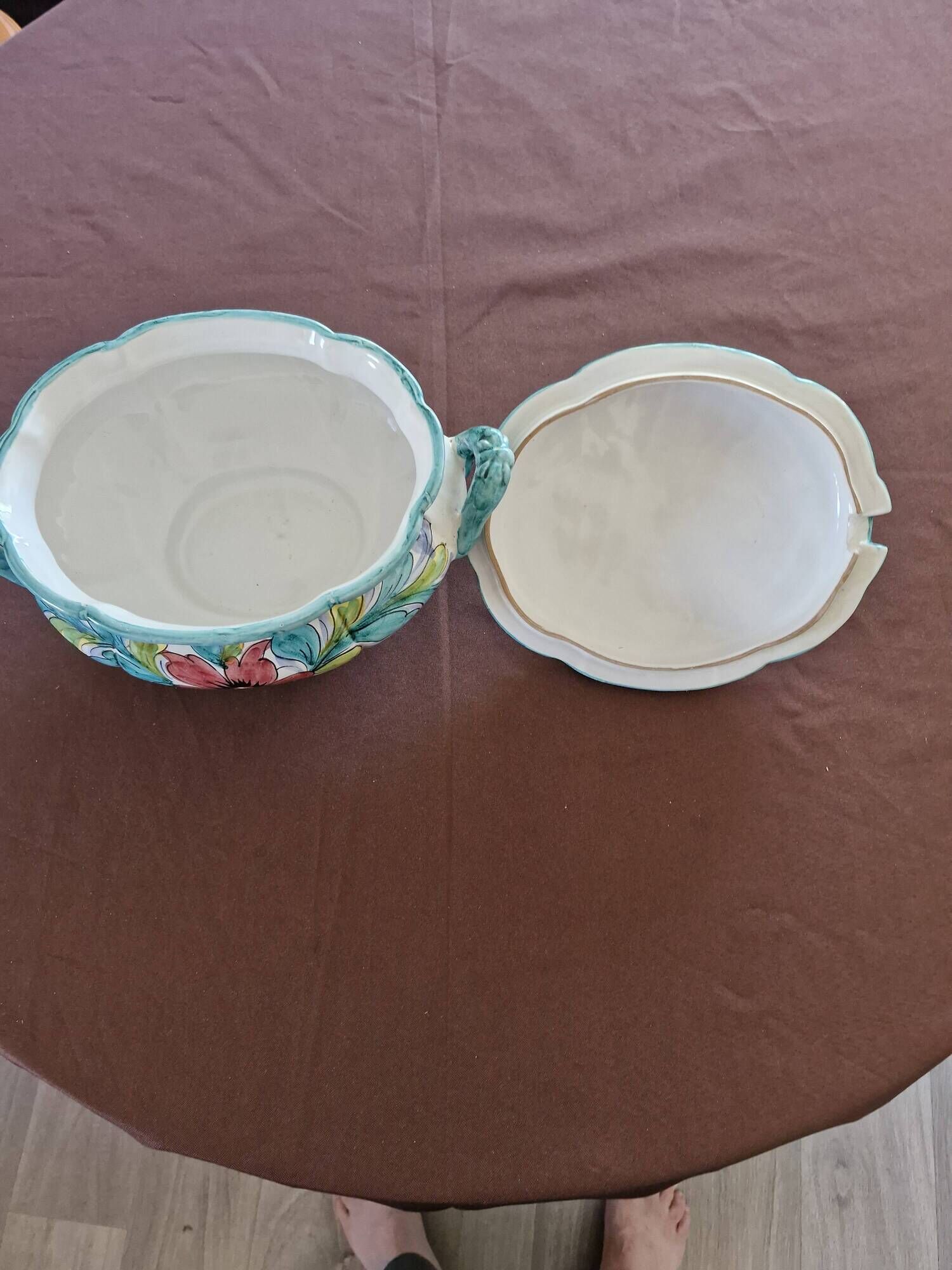 Vintage italian soup tureen in polychrome ceramic – floral decoration – italy