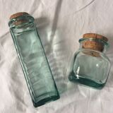 2 vintage jars