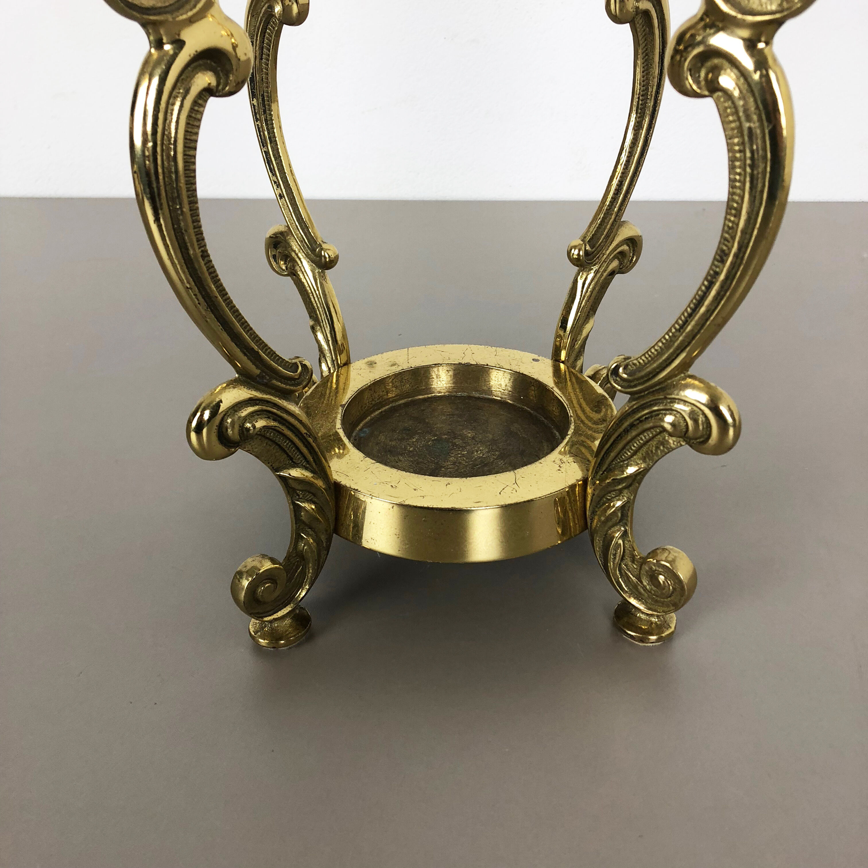 Hollywood Regency solid brass umbrella stand, Italy, 1970s