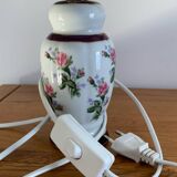 Table lamp in fine porcelain, decorated with "roses"