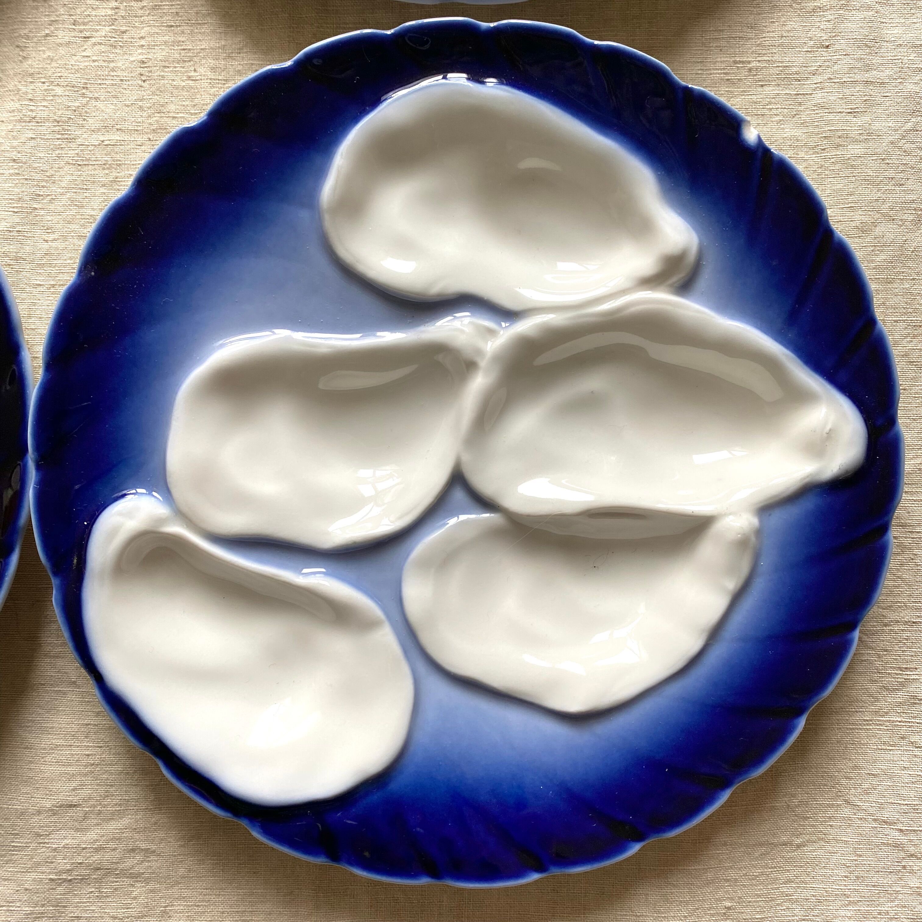 Porcelain oyster plates