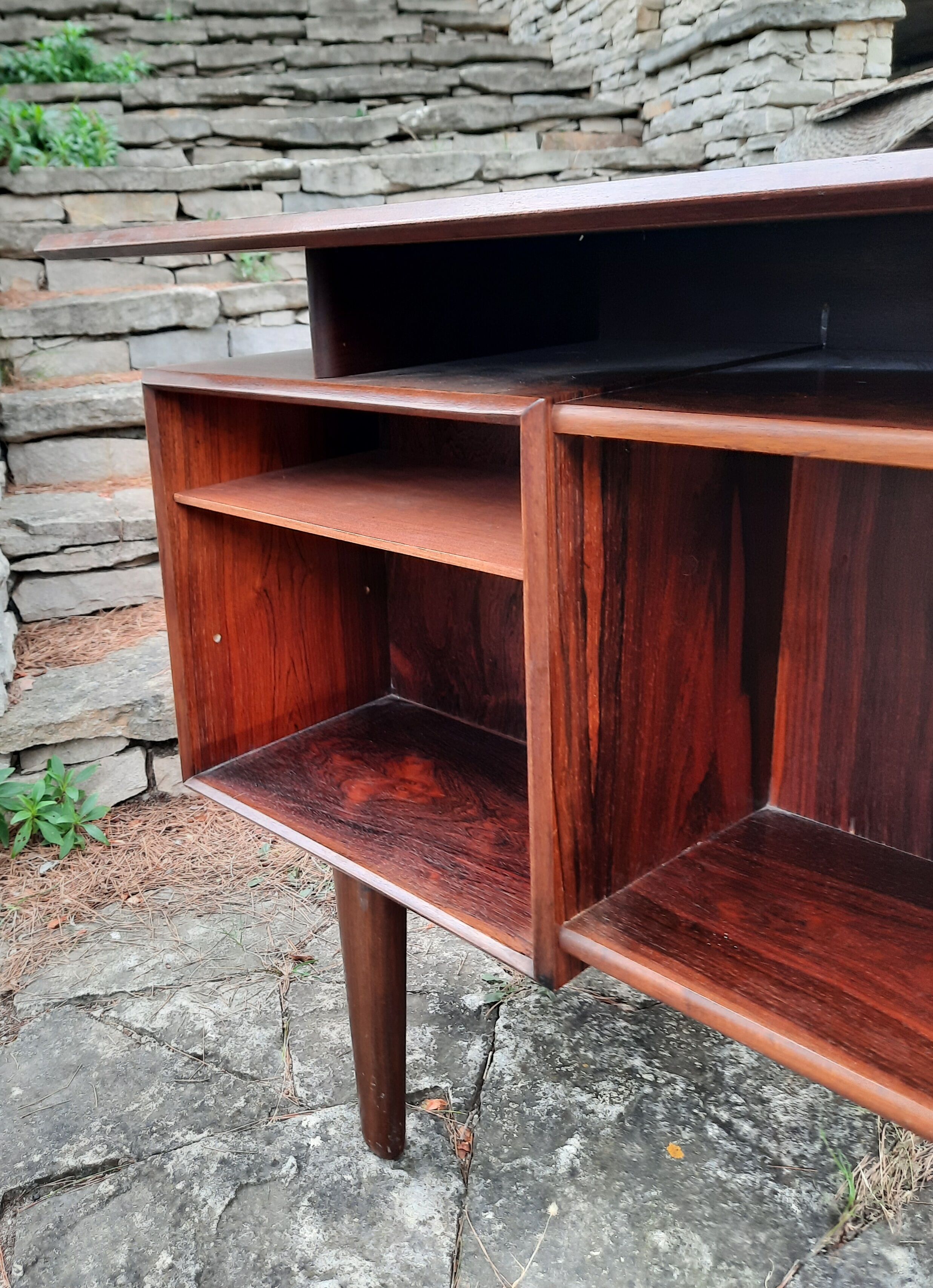 Danish desk