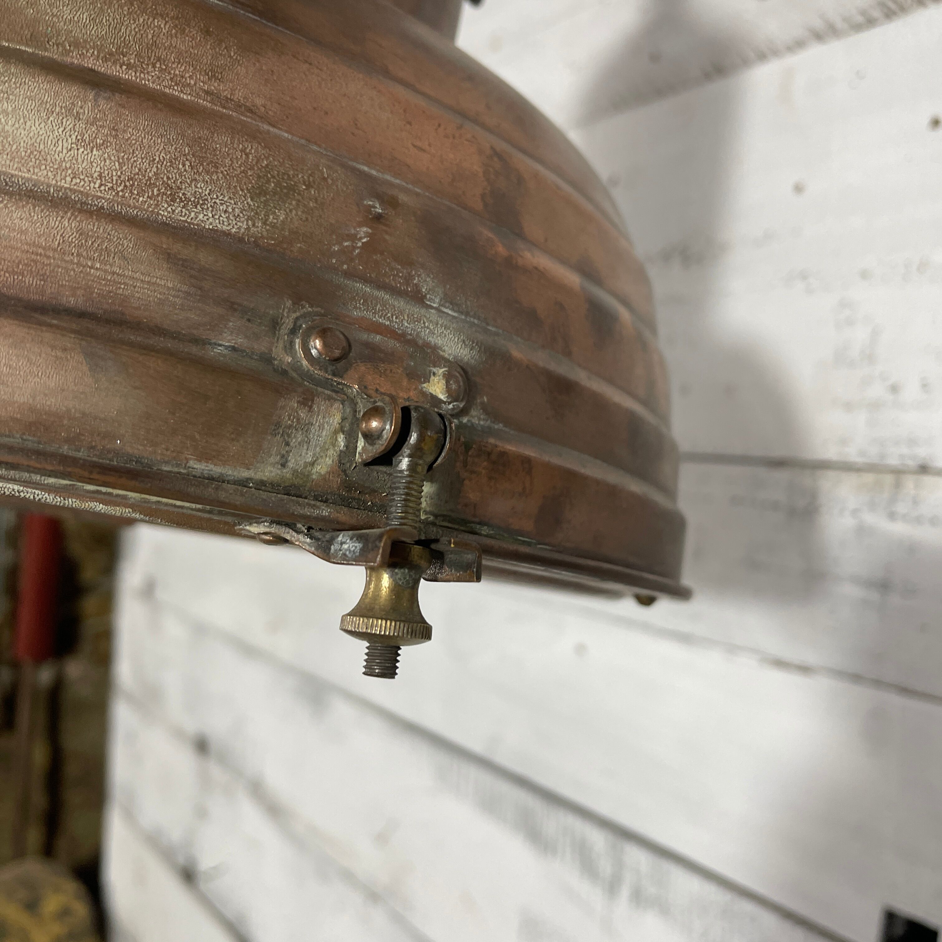 Wall lamp in copper and brass