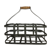 Zinc bottle locker