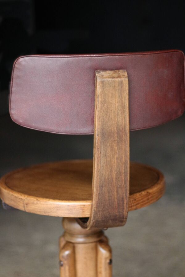 Tabouret - chaise thonet des années 20.