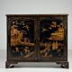 Cabinet laqué chinoiserie du 20e siècle anglais