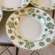 set of 8 hollow plates in Digoin Sarreguemines Iron Earth model "Geranium" green late 19th century