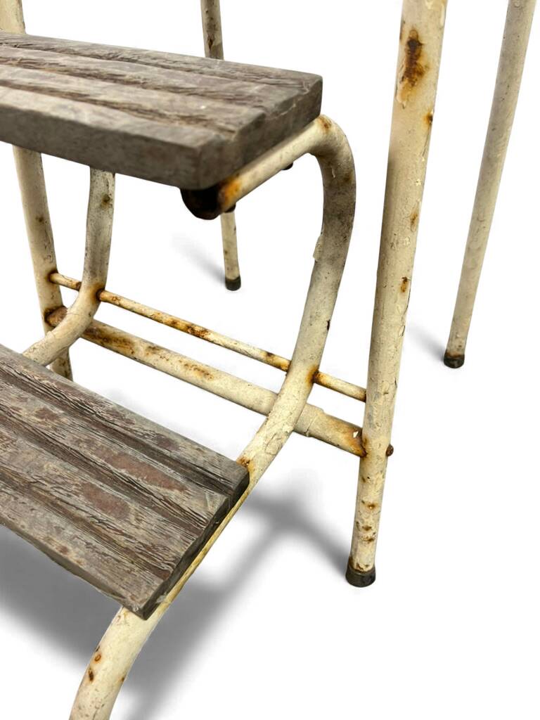 Vintage folding stool/kitchen step stool/ladder