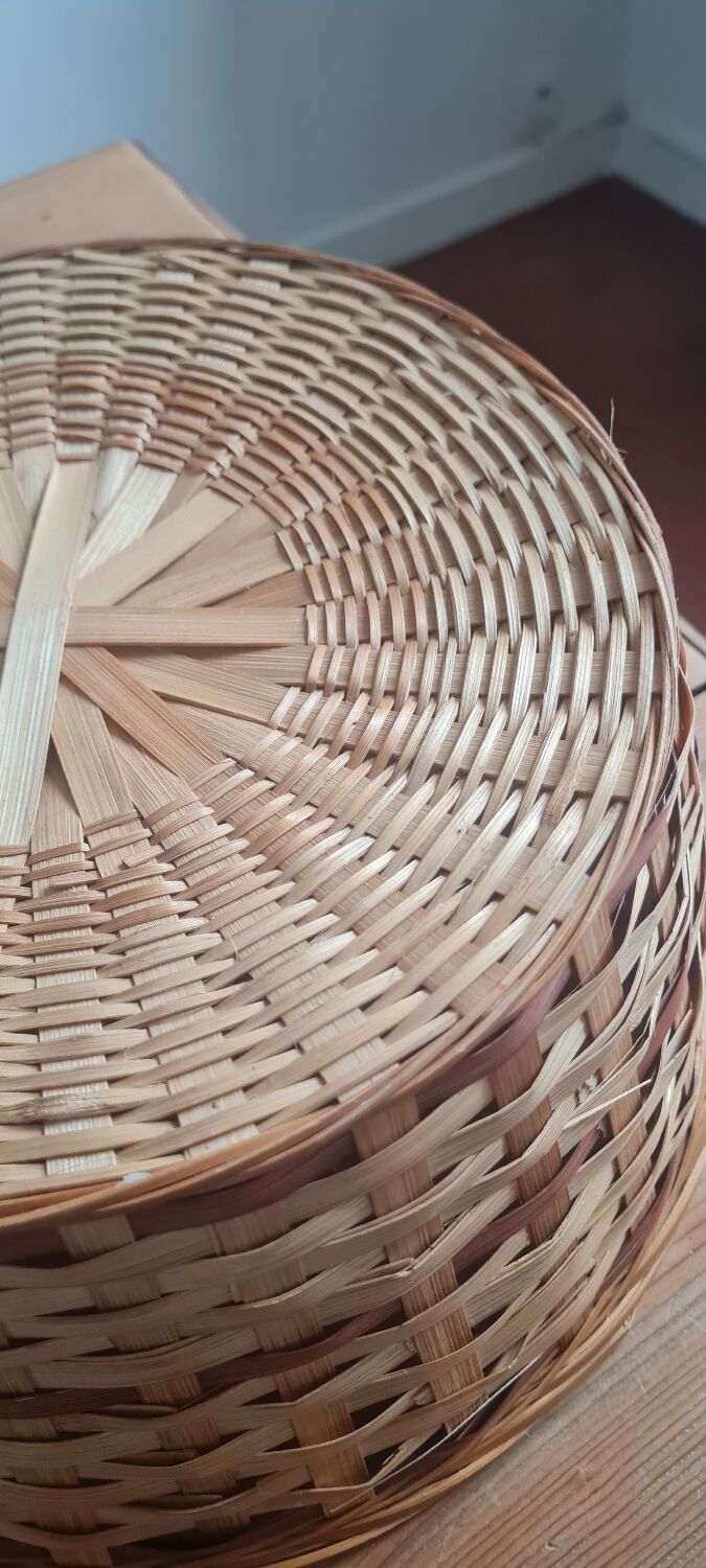 Wicker basket