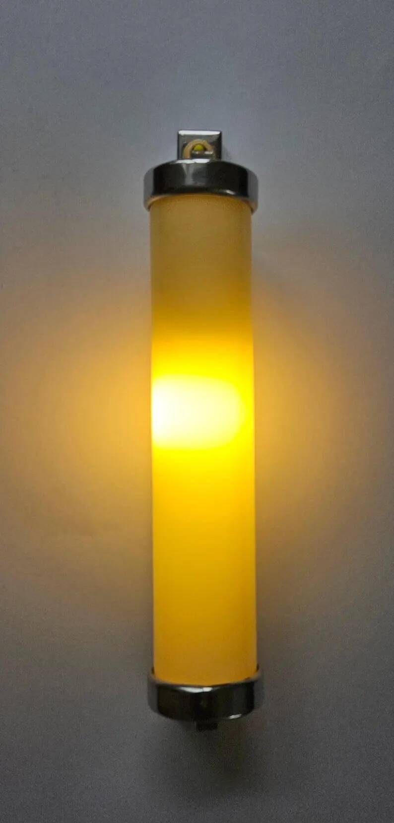 Rare Chrome design Bauhaus, Art Deco, Functionalism Wall Lamp, 1930s