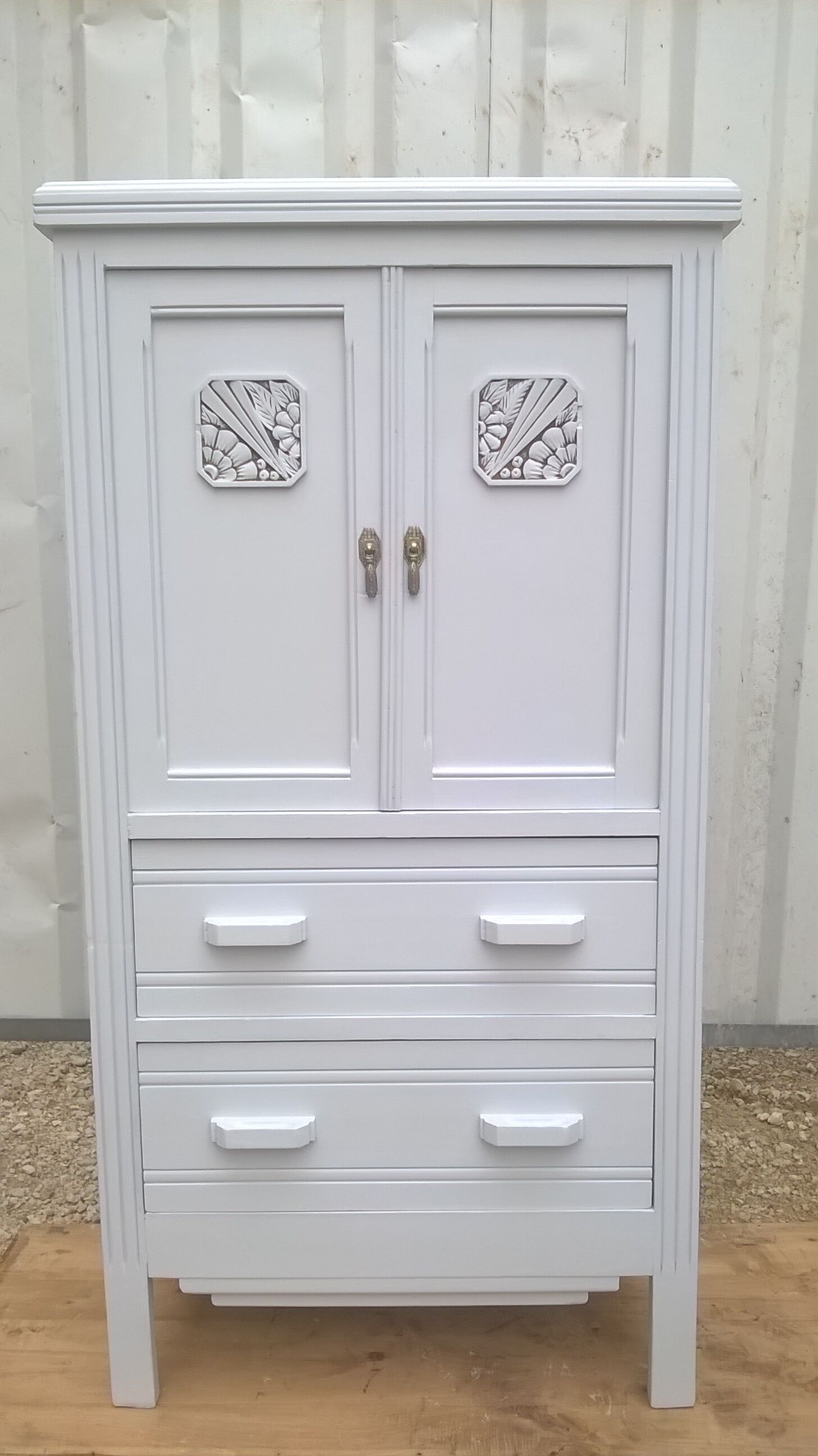 Wardrobe 1930