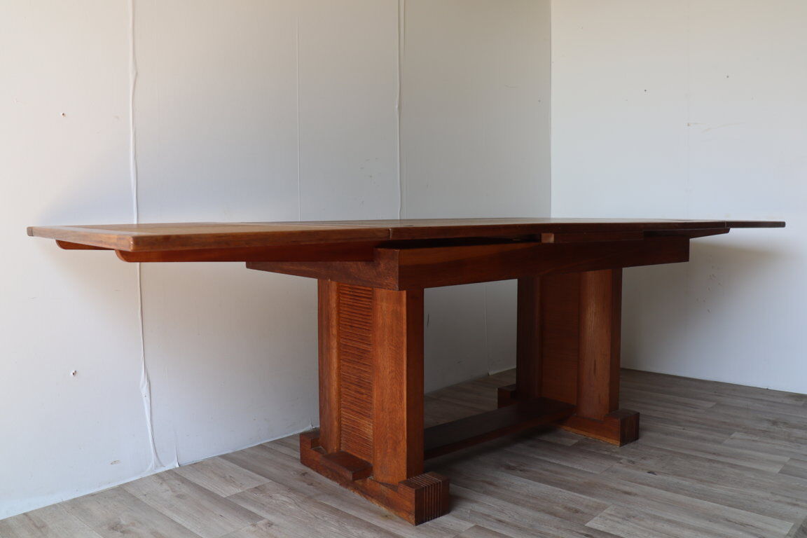 Table de repas moderniste en chêne massif, 1940