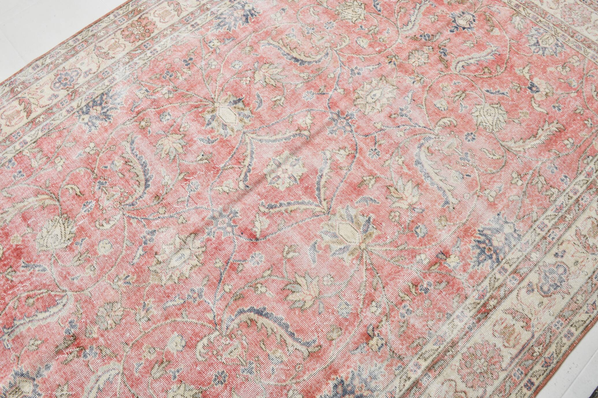 7x10 Dusty Red Persian Area Rug, 205x322Cm