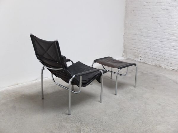 Fauteuil inclinable 'HE1106' avec repose-pieds par Hans Eichenberger pour Strässle, 1978