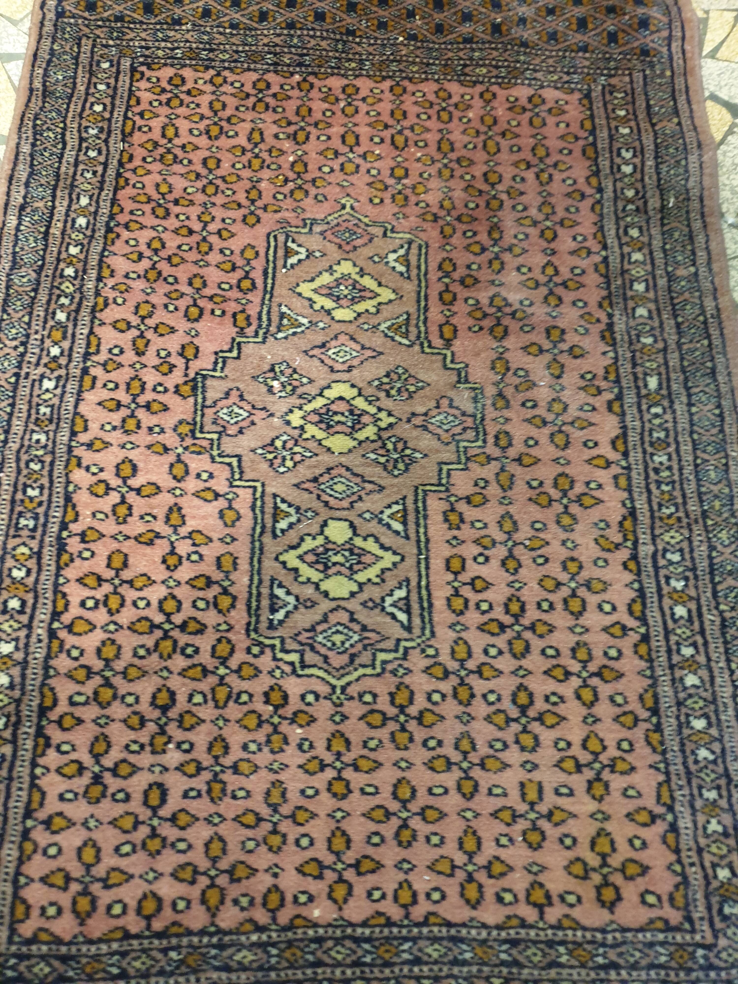 Handmade wool oriental rugs