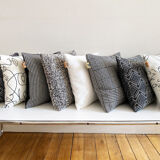 Boucle cushion