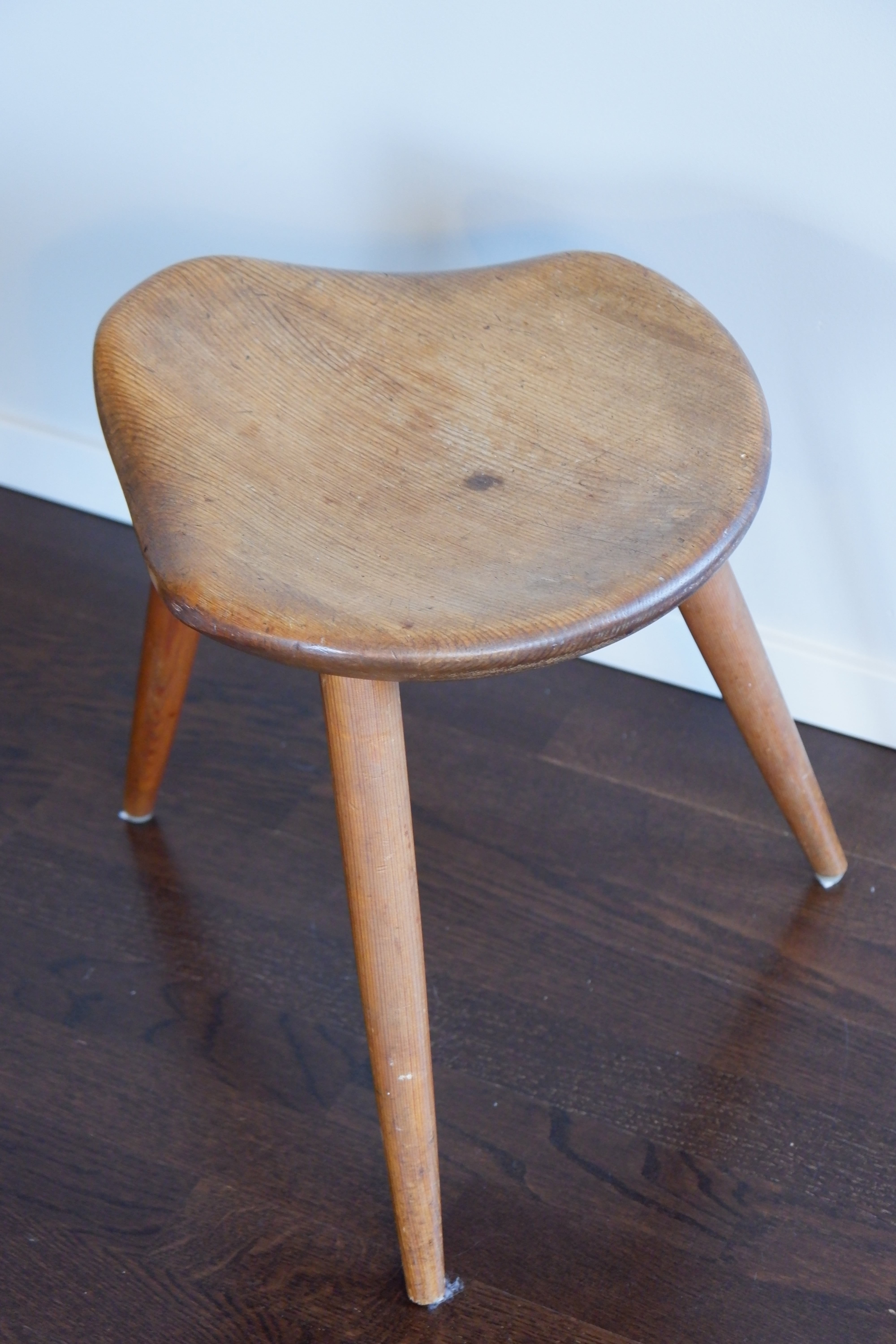 Norweigian pine stool for Norsk Husflid, 1950.