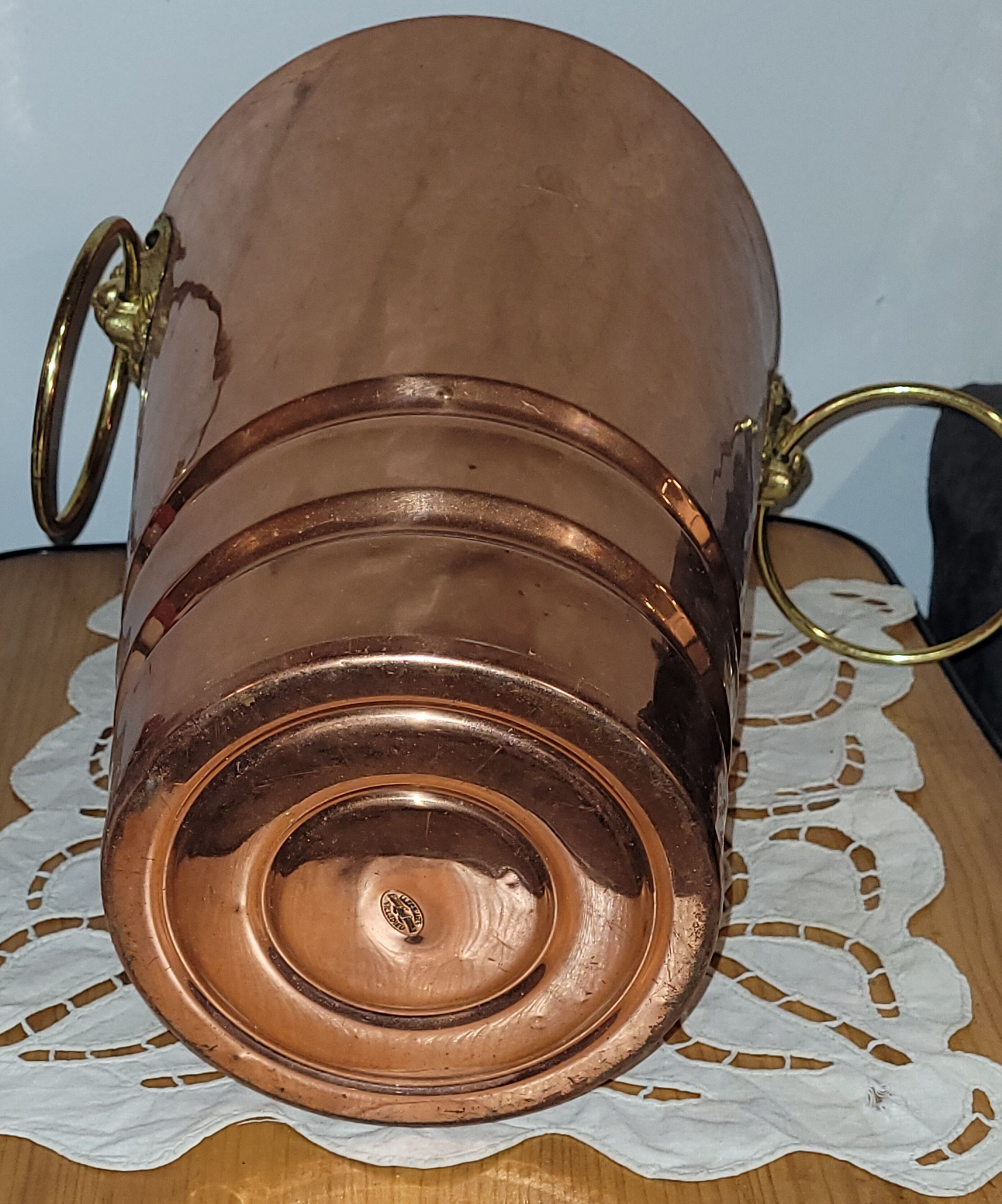 Umbrella door or hammered copper cane holder Lecellier Villedieu