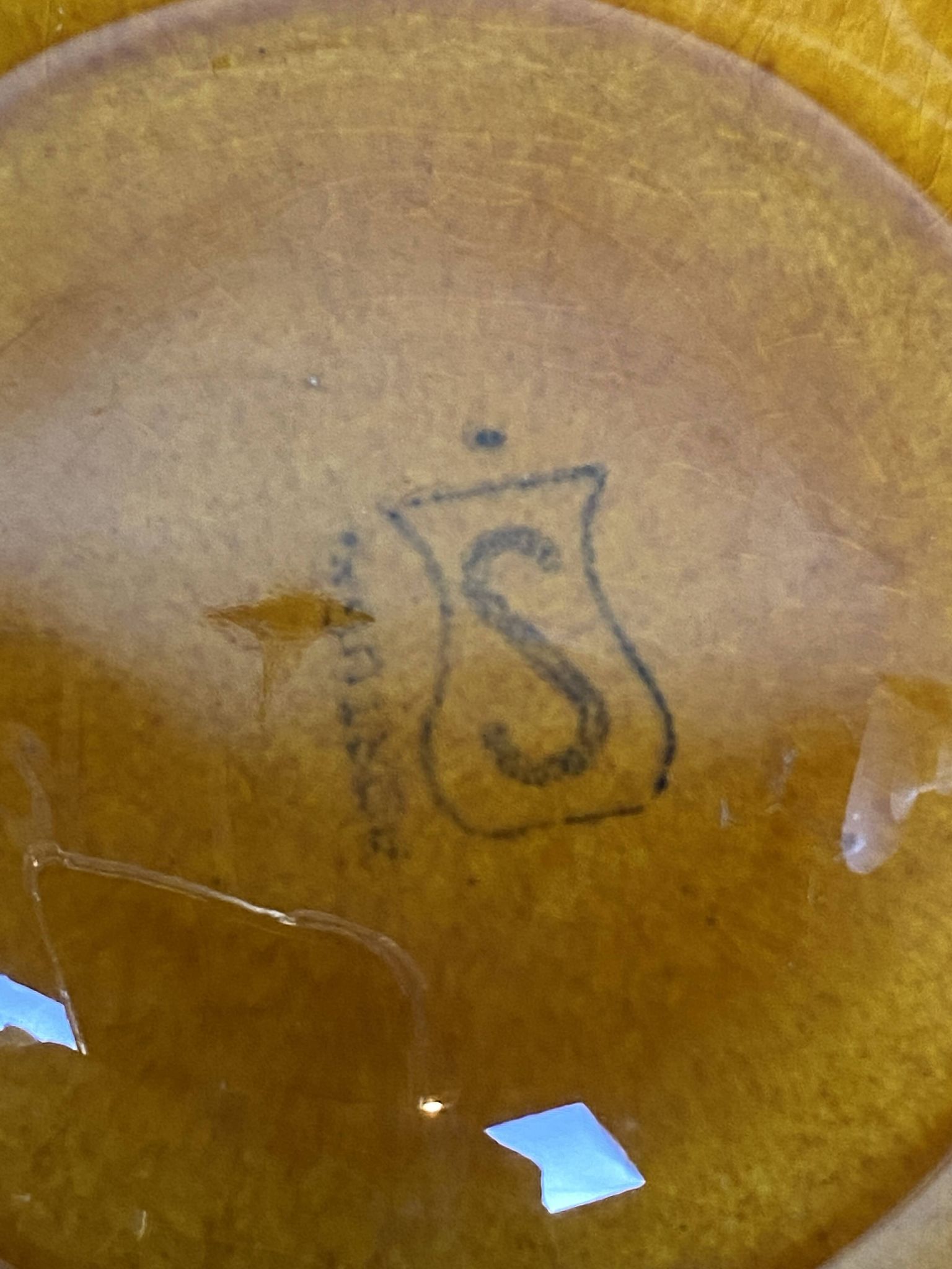 Secla Portugal oyster slip plates