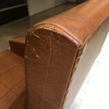 Fauteuil en skai marron