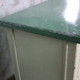 Industrial low metal buffet