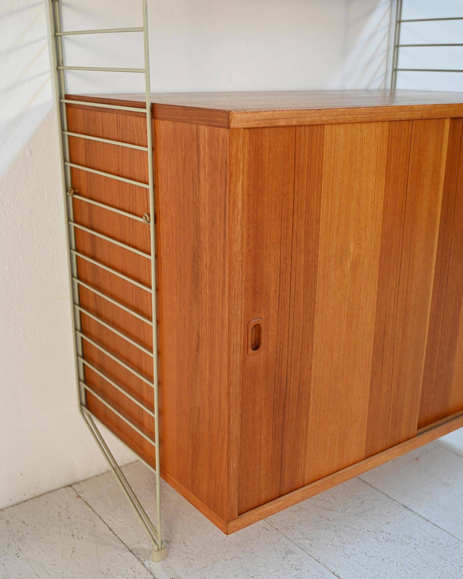 “String” bookcase by Nisse Strinning, 1950s