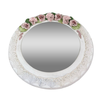 Mirror with a flower crown