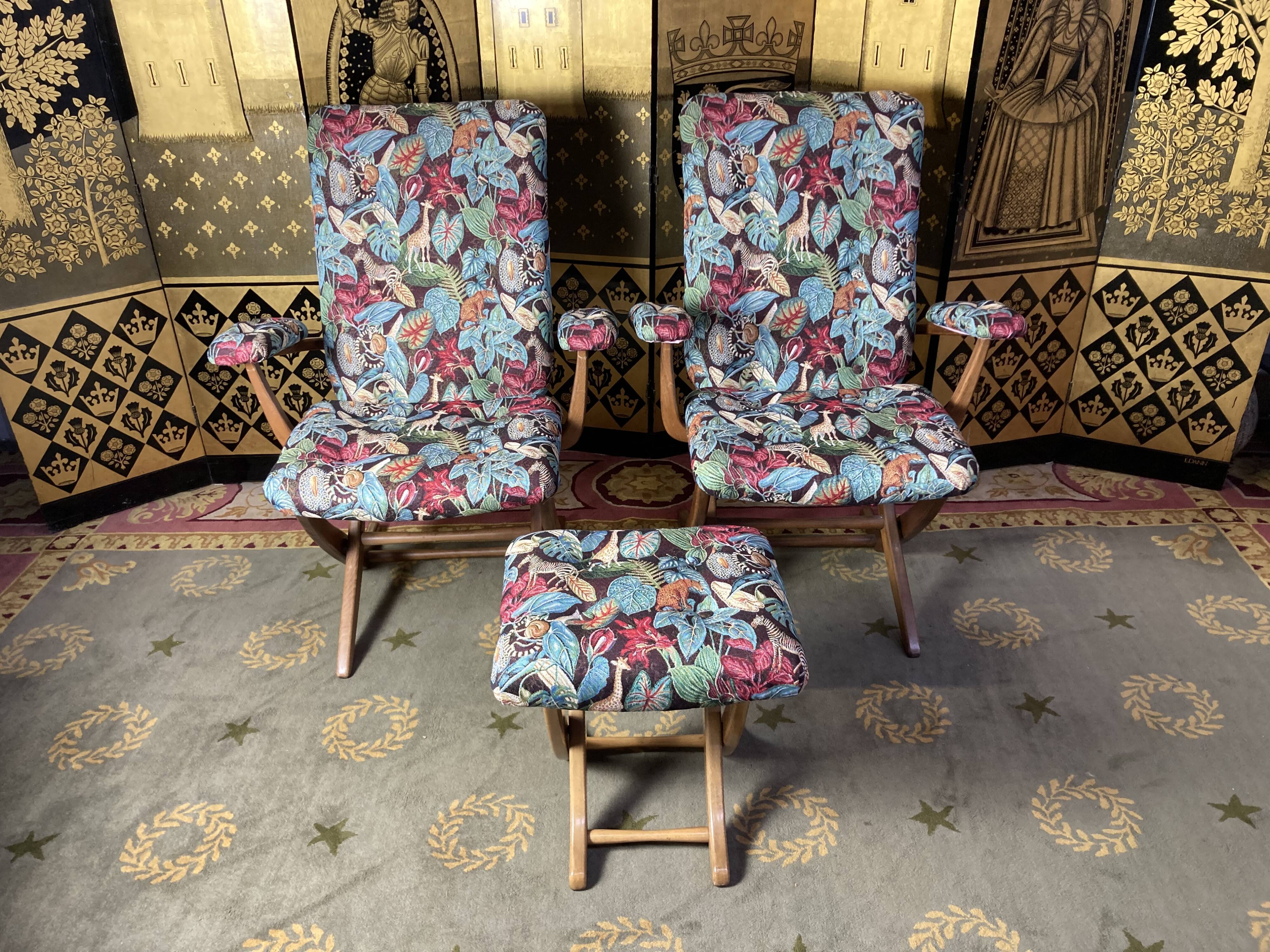 Pair of poly comfort armchairs and 1 footrest