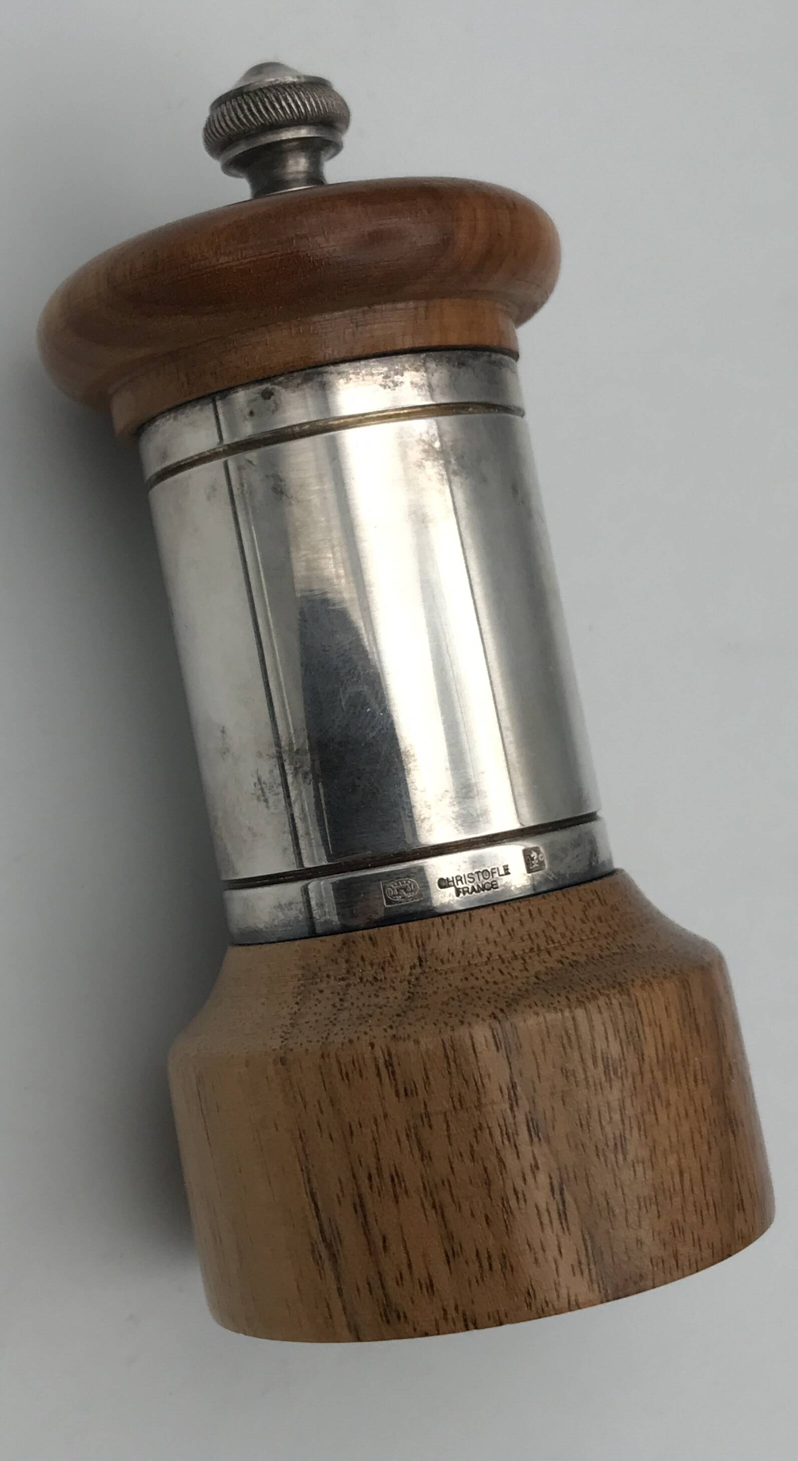 MOULIN à POIVRE, Poivrier Vintage PEUGEOT en BOIS et MÉTAL argenté ORFÈVRERIE CHRISTOFLE
