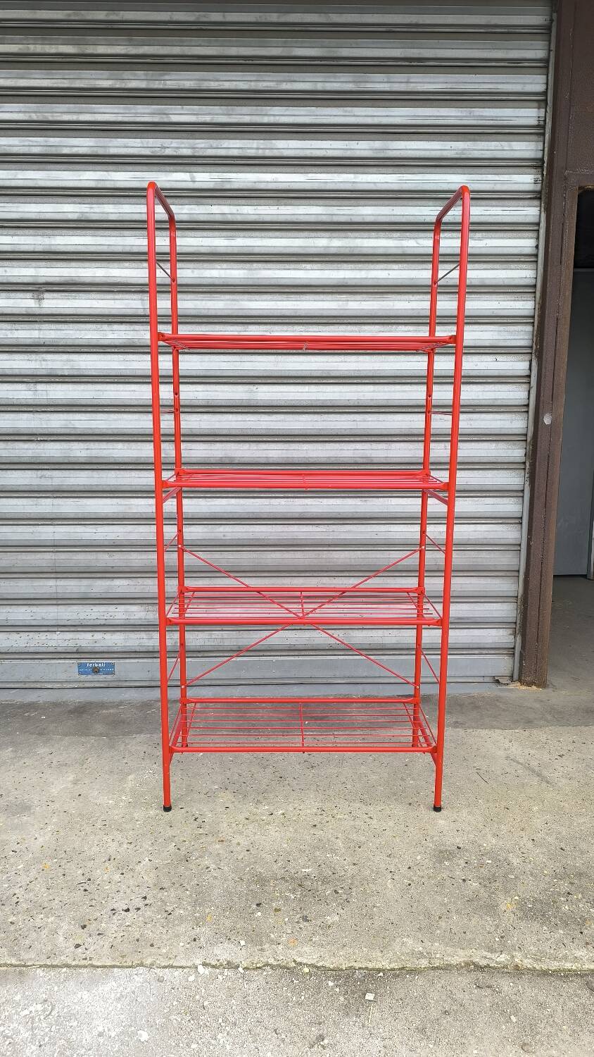 Modular lacquered metal shelf 1980