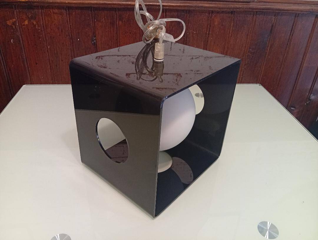 Modern Plexiglass Table Lamp