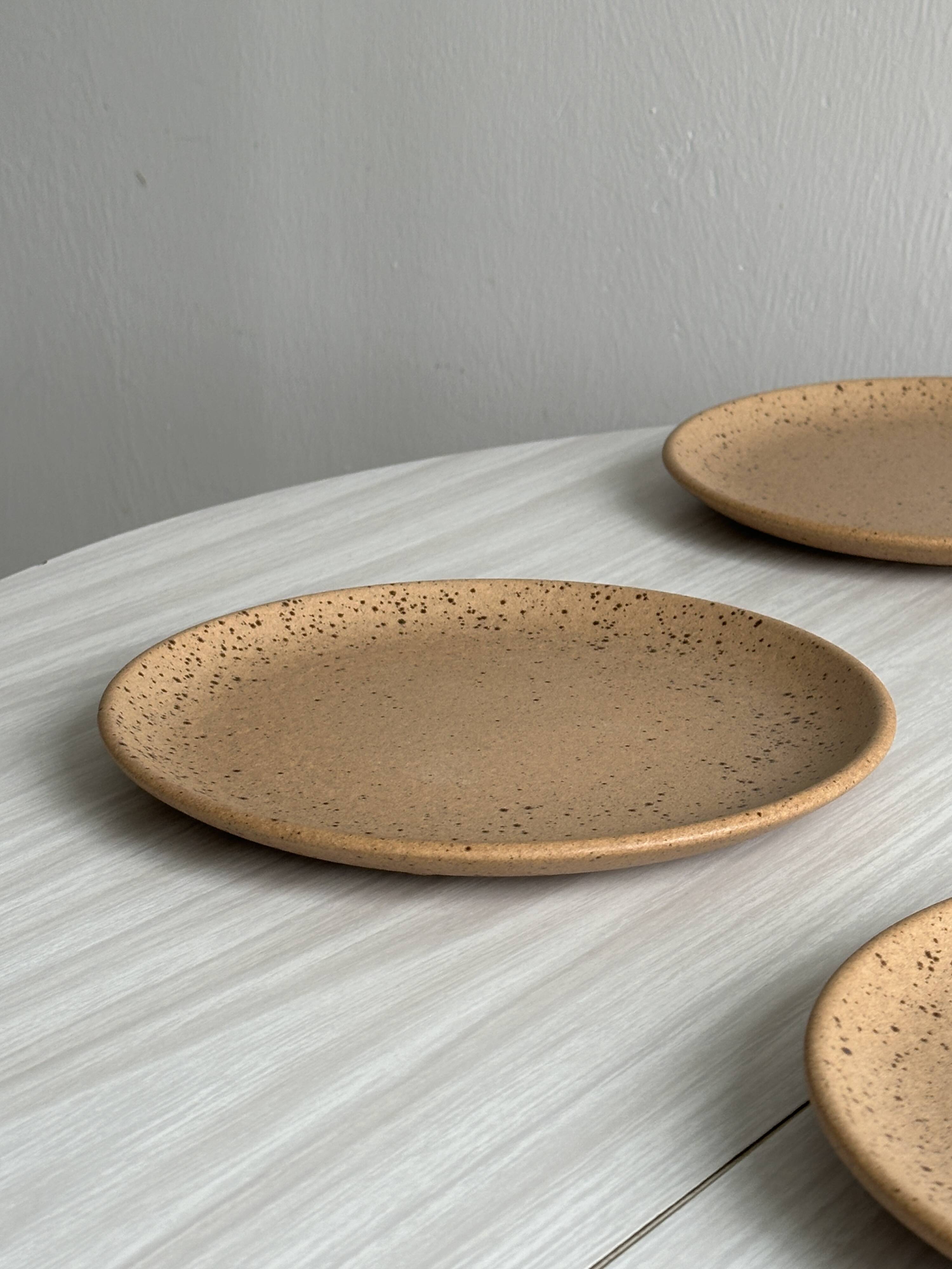 4 vintage speckled stoneware plates