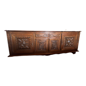 buffet style basque