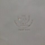 Set of 8 St Amand oyster plates