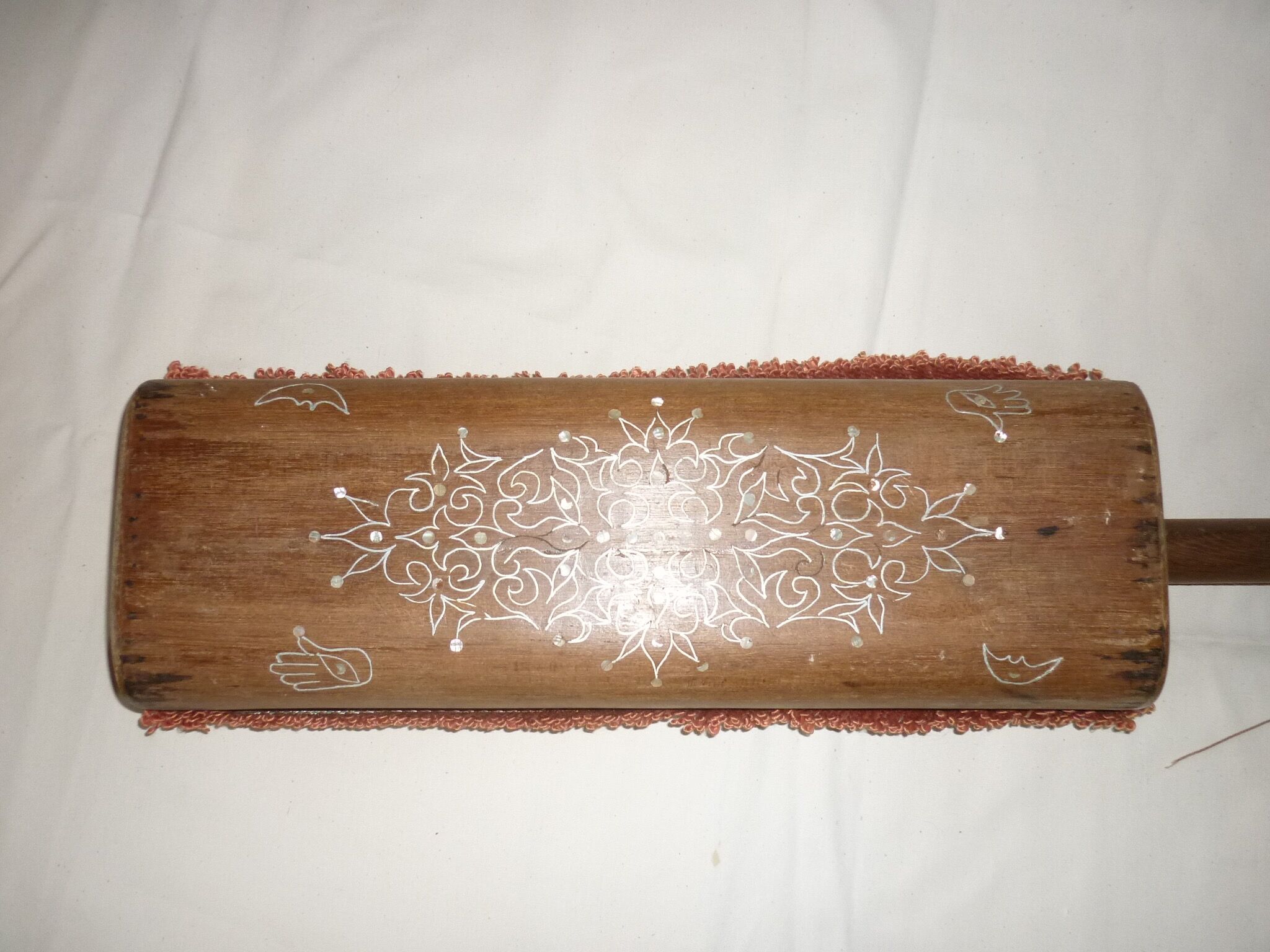 Guembri  North Africa stringed lute