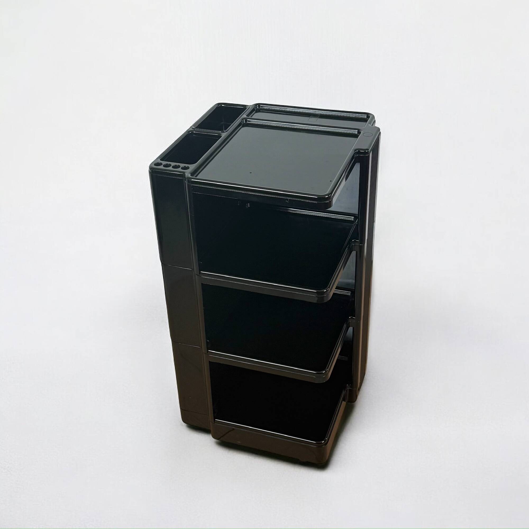 Neolt Superstile Trolley Tall 1970s Italian Design in Glossy Black