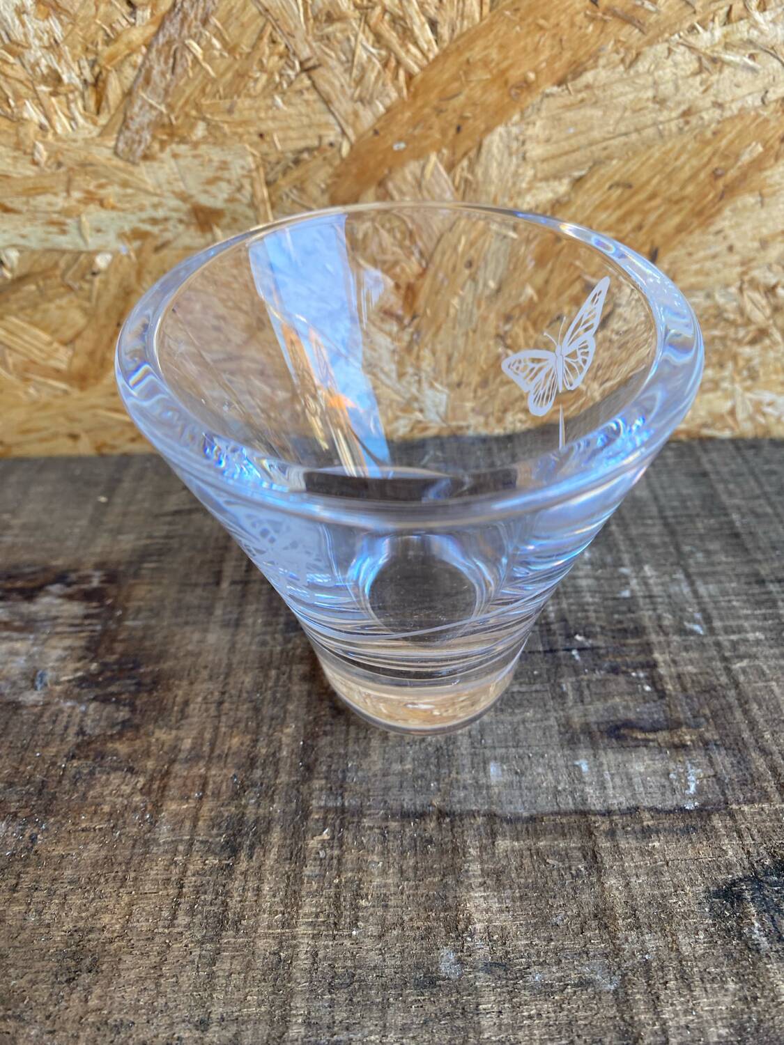 Old cut crystal d'arques pocket bowl with engraved butterfly decoration vintage