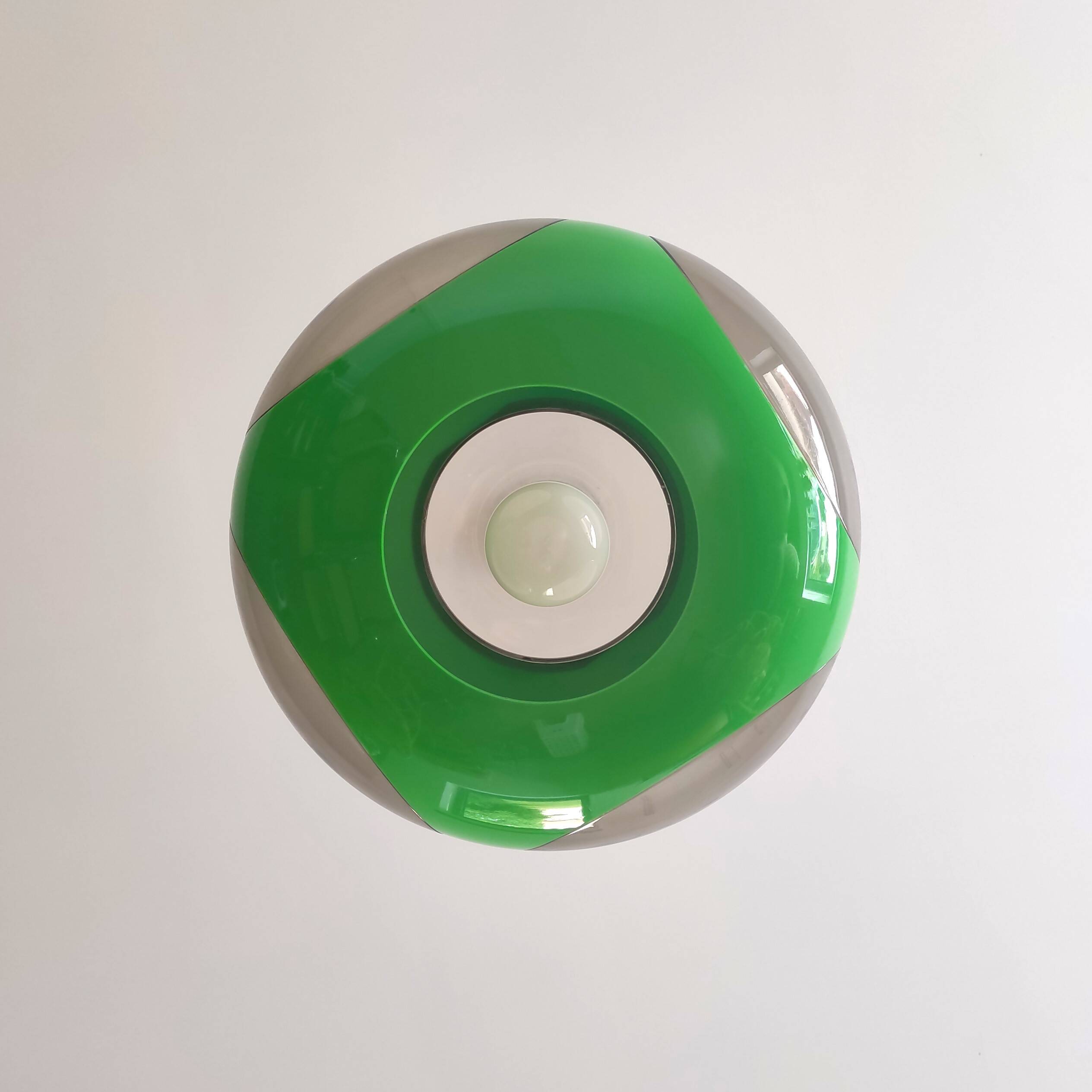 Space age pendant lamp – Massive