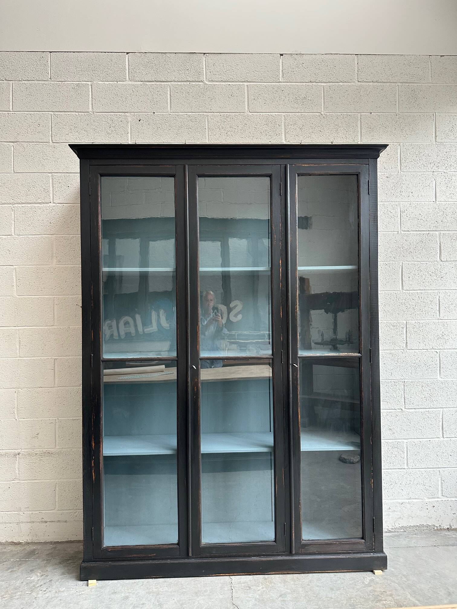 Late 19th century museum display case