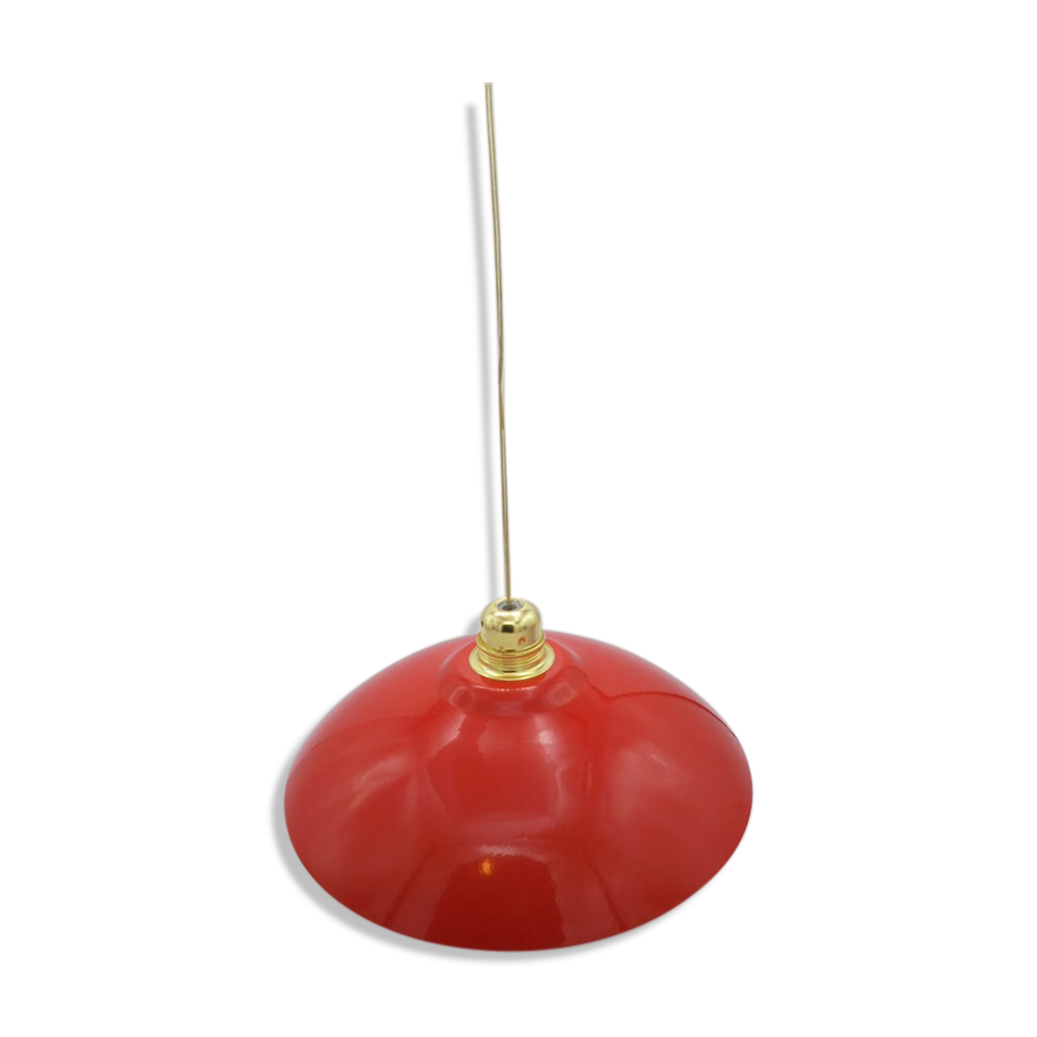 Red steel suspension