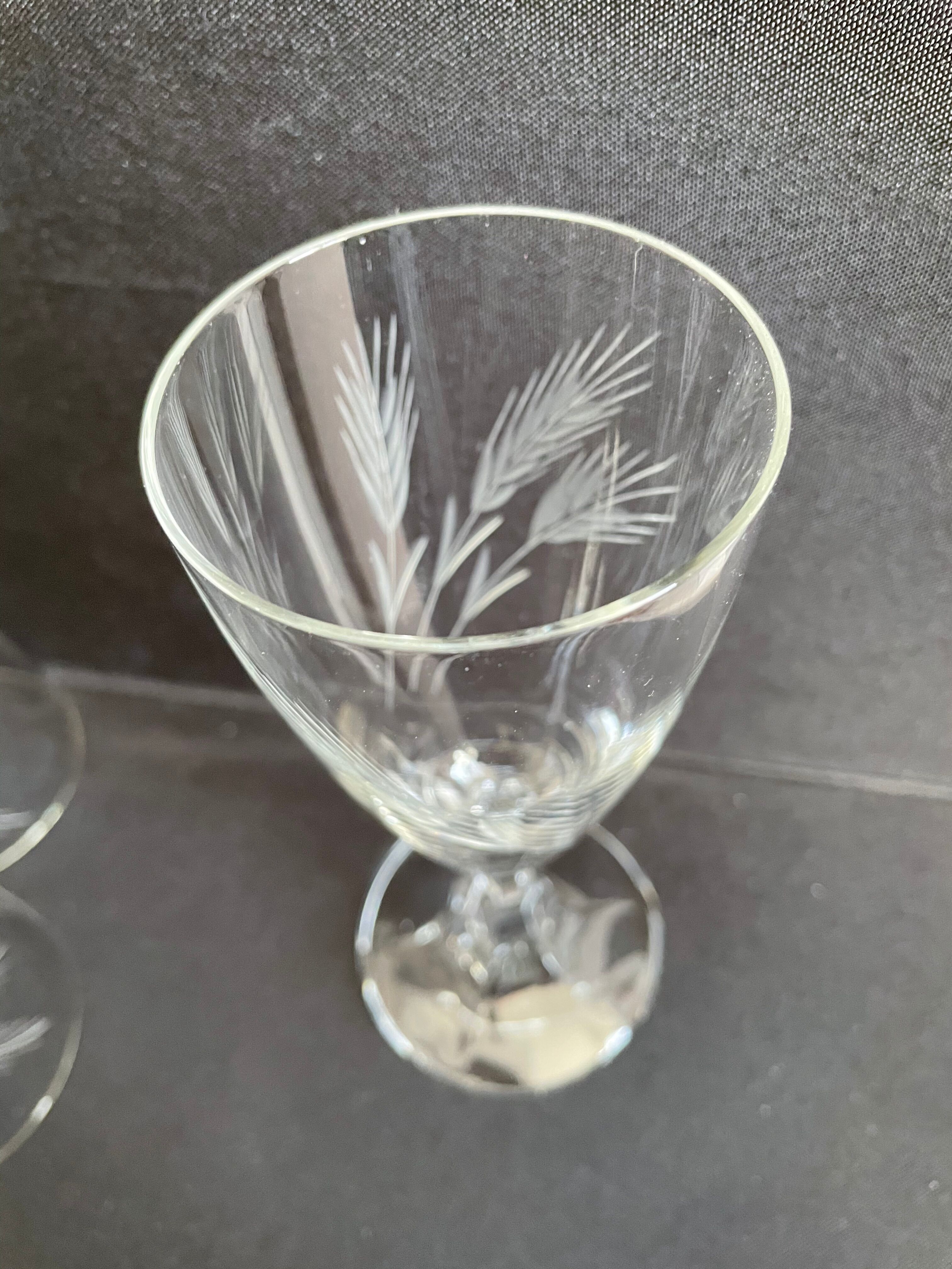 Champagne flutes in cut crystal