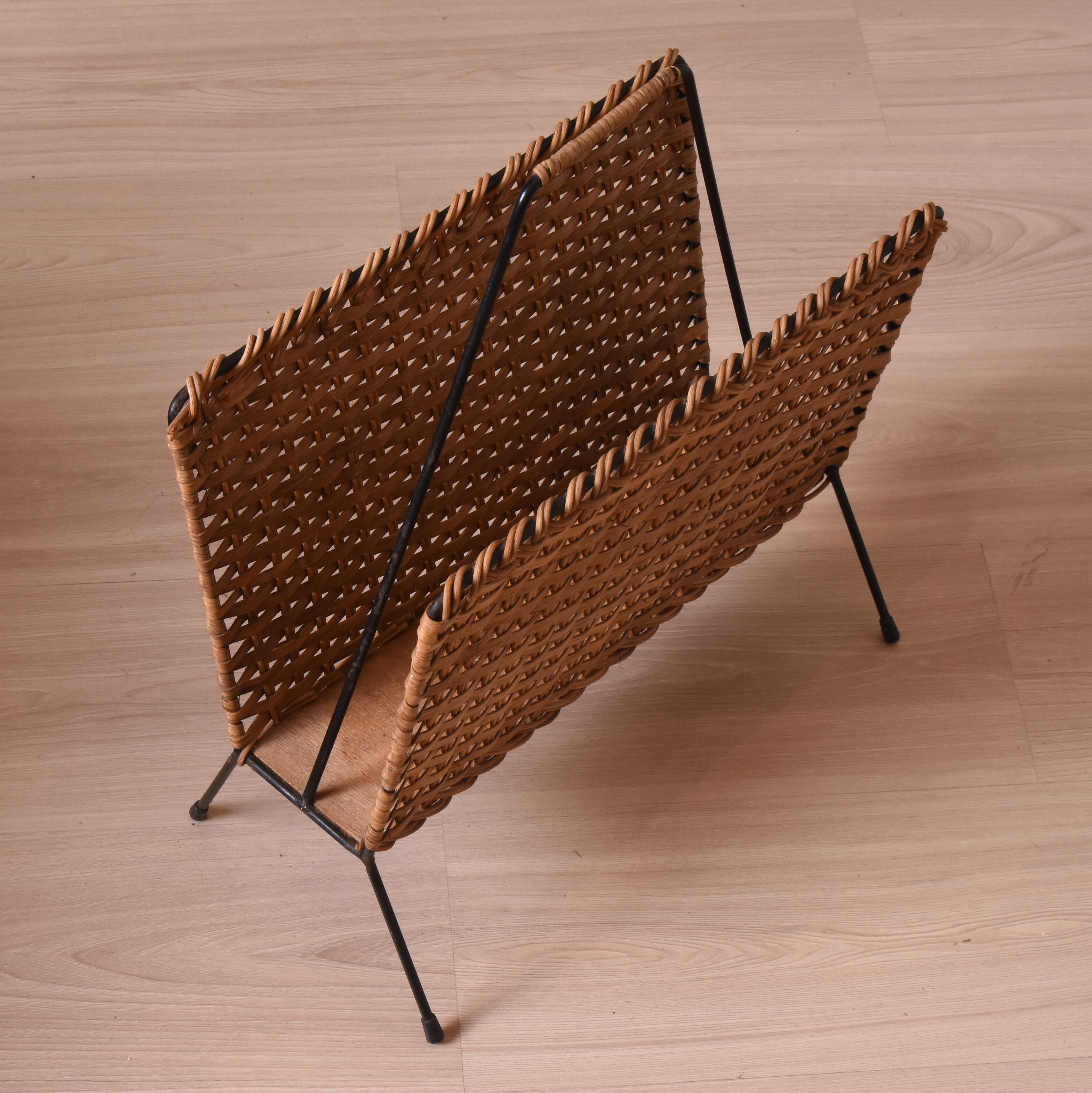 Magazine rack, 1970s