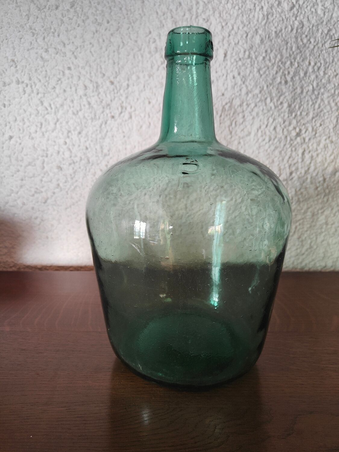 Dame Jeanne Viresa on the bottle neck in Green bubble glass 5 L