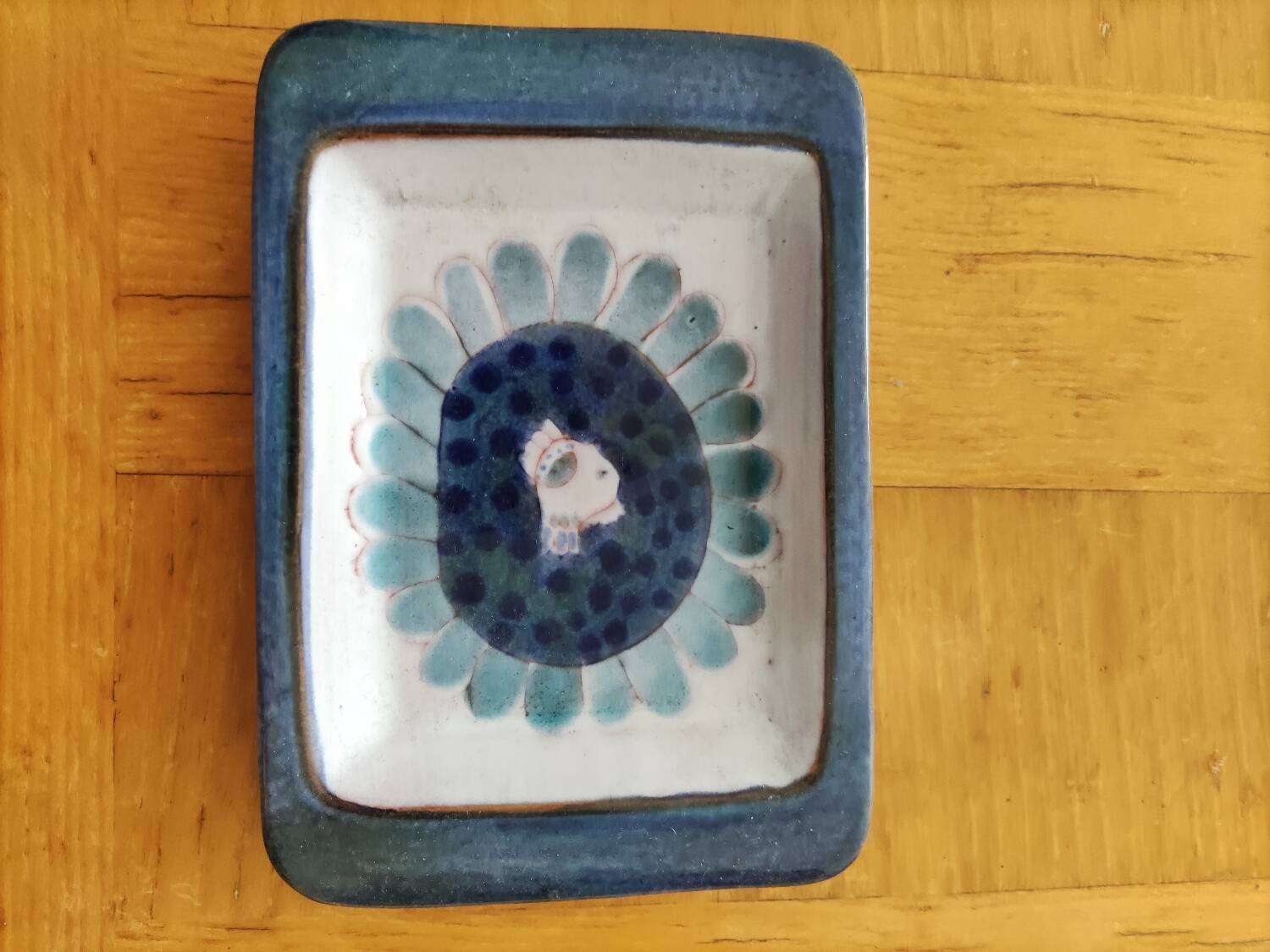 Cloutier pocket emptier