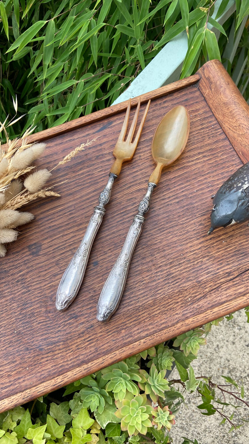 Salad cutlery in silver filled and horn early twentieth century