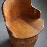 Wabi Sabi trunk armchair from the mid-20th century in pine, by a Swedish cabinetmaker, 1950s.