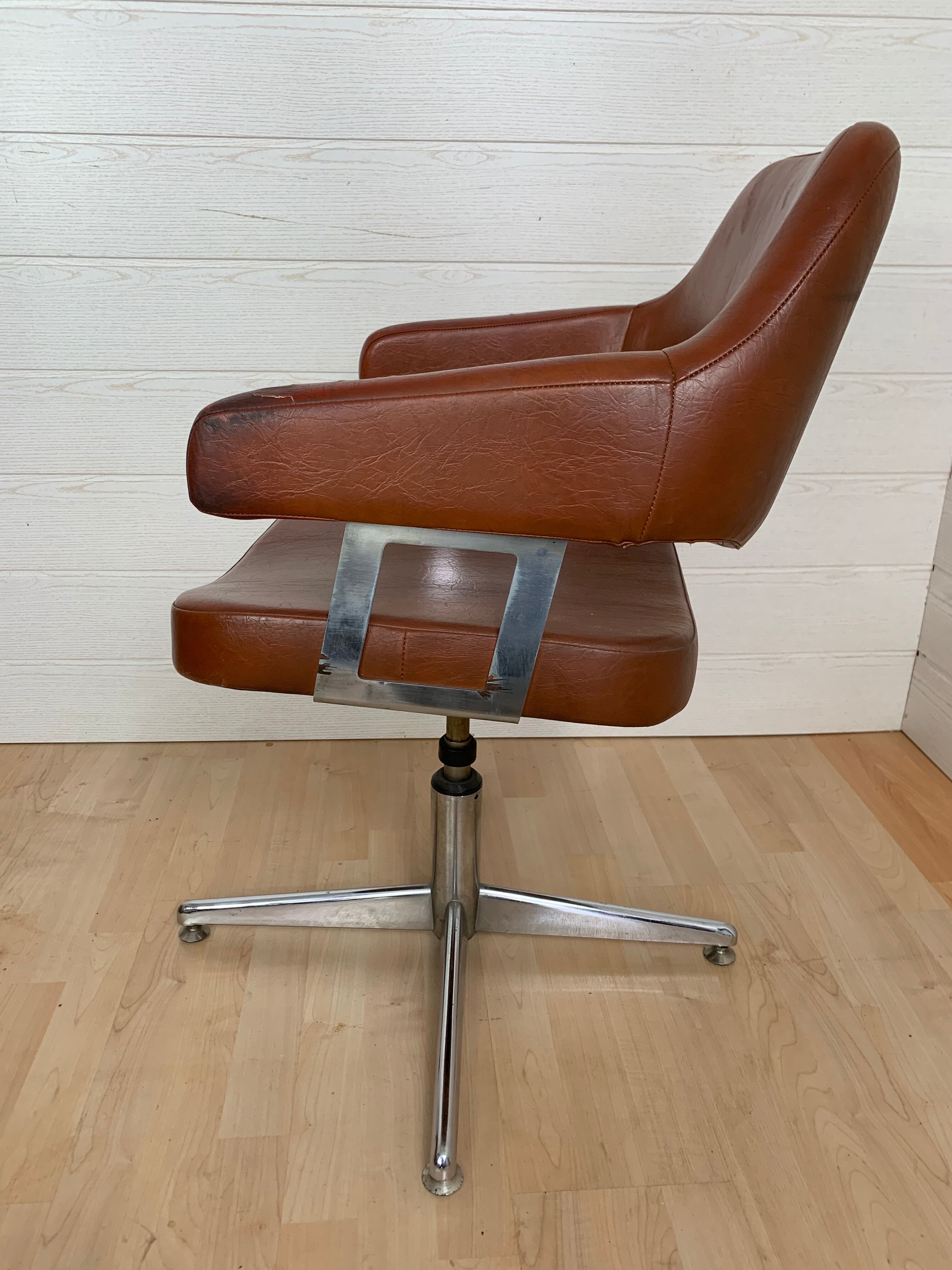 Vintage office chair - 1970