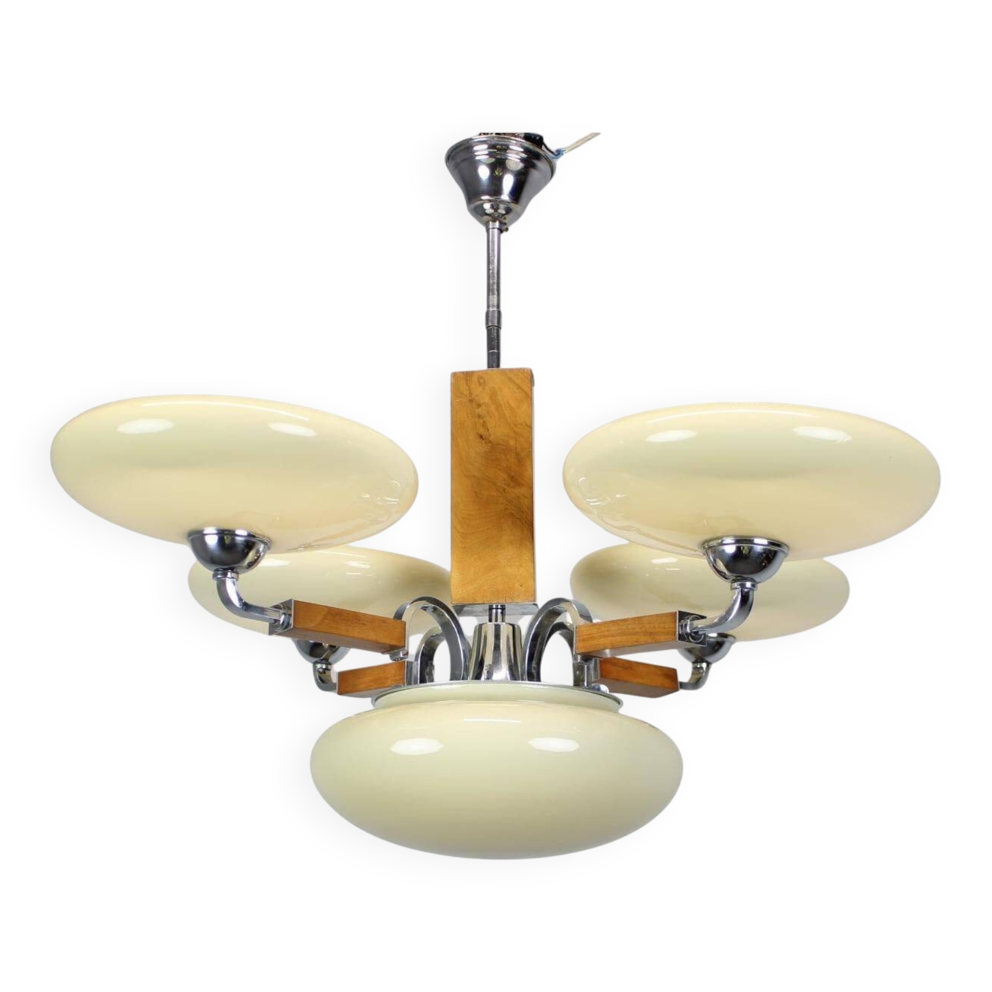 Lustre art déco restauré de 1930 en chrome, bois et abat-jours en verre crème